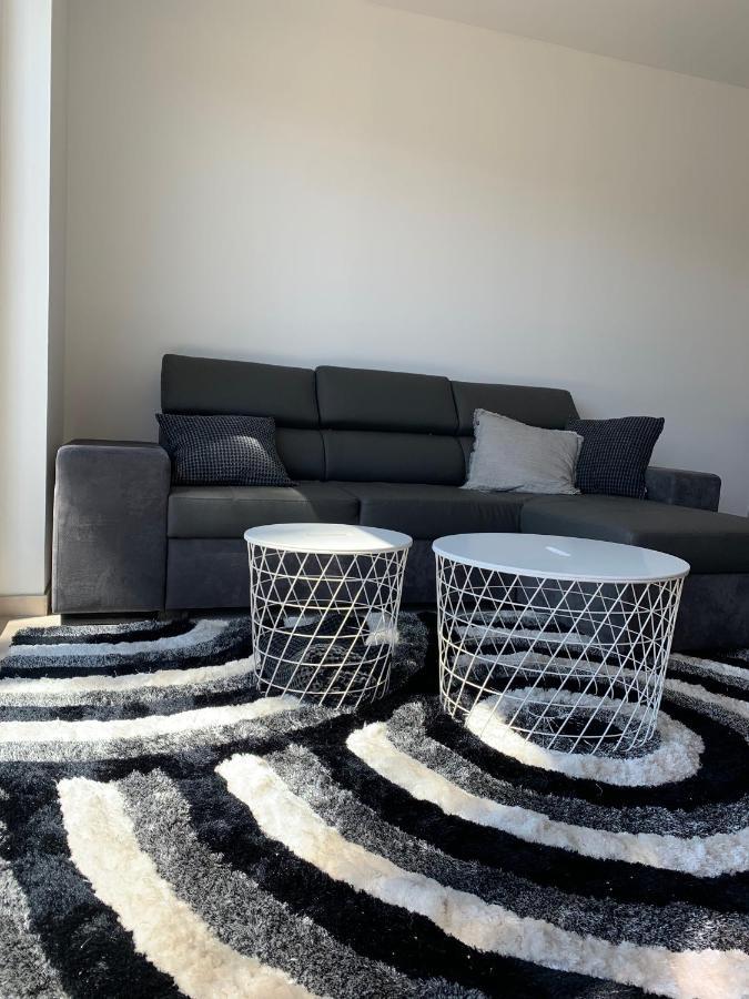 La Balma - 4 Appartements Avec Jardin En Maison Passive De Plain Pied A Frejus-Saint-Raphael Bagian luar foto