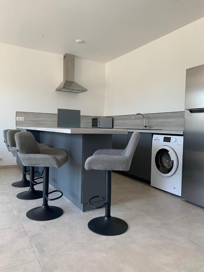 La Balma - 4 Appartements Avec Jardin En Maison Passive De Plain Pied A Frejus-Saint-Raphael Bagian luar foto