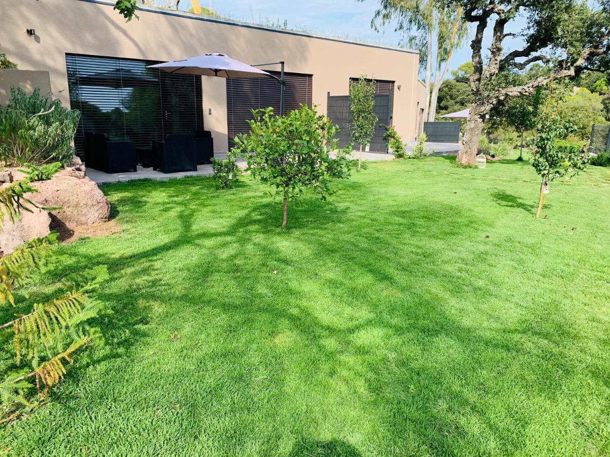 La Balma - 4 Appartements Avec Jardin En Maison Passive De Plain Pied A Frejus-Saint-Raphael Bagian luar foto