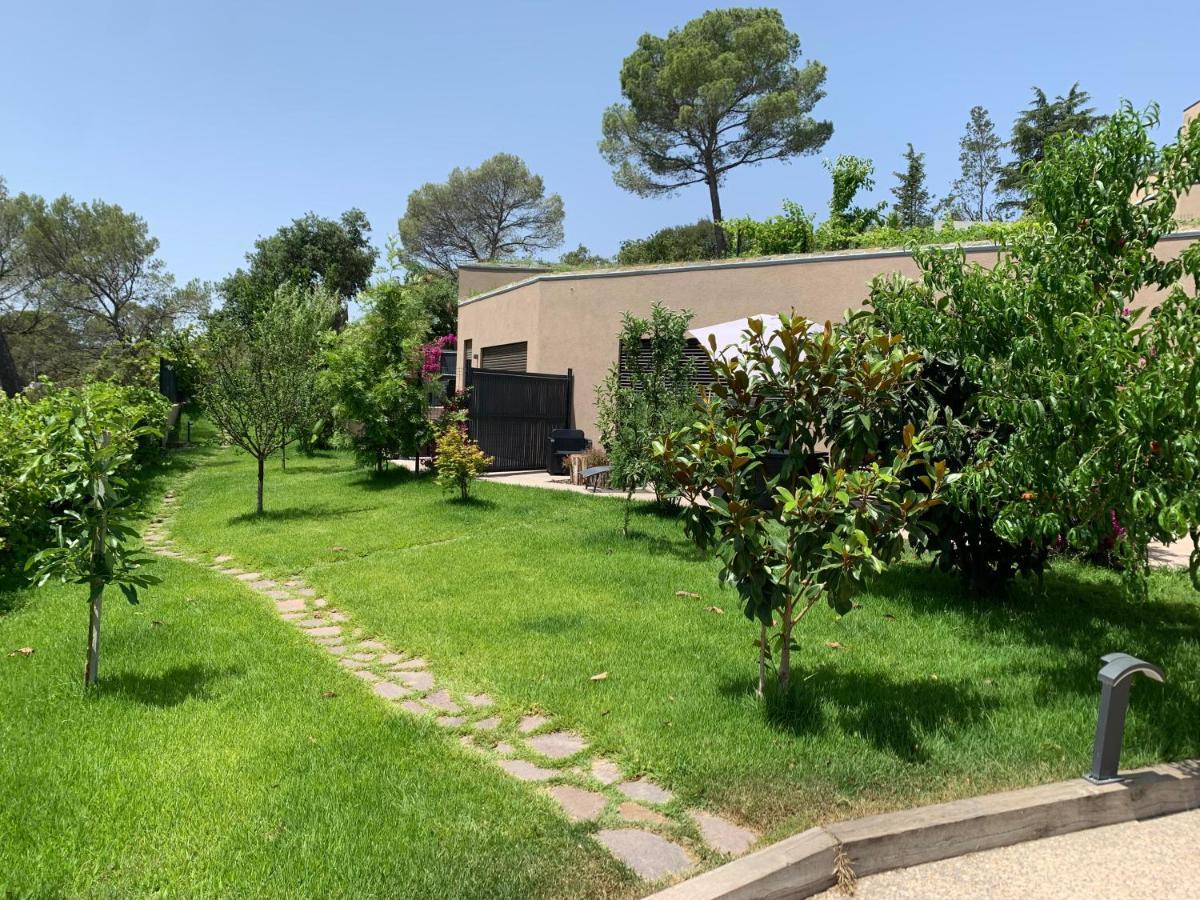 La Balma - 4 Appartements Avec Jardin En Maison Passive De Plain Pied A Frejus-Saint-Raphael Bagian luar foto