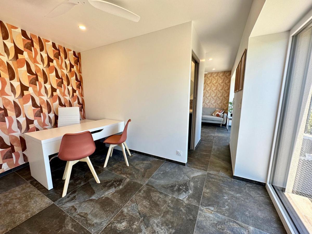 La Balma - 4 Appartements Avec Jardin En Maison Passive De Plain Pied A Frejus-Saint-Raphael Bagian luar foto