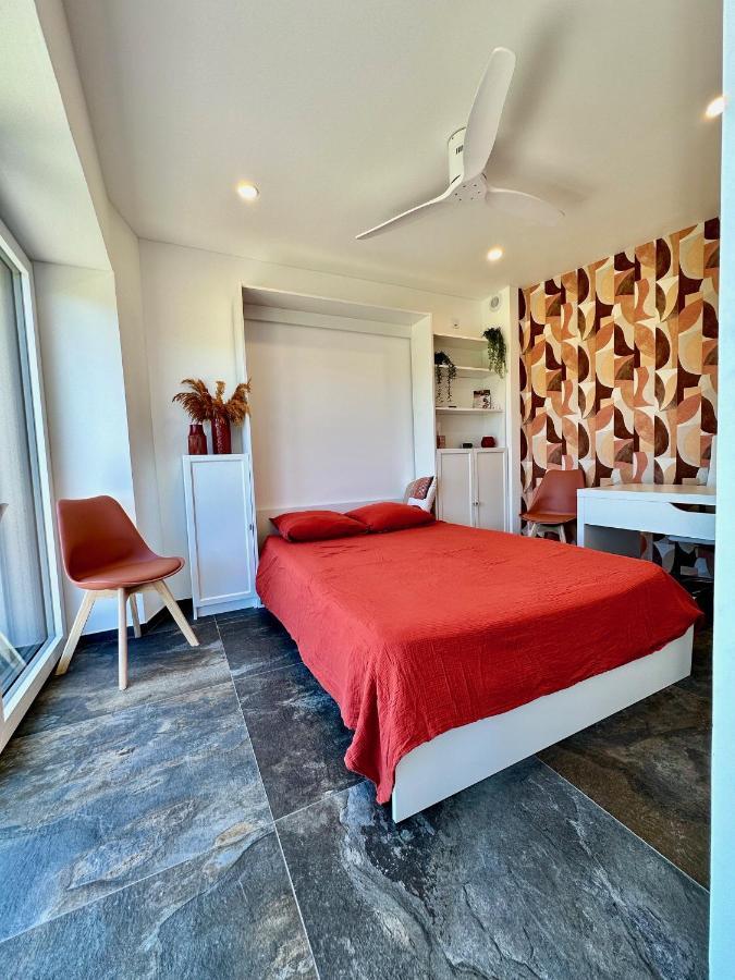 La Balma - 4 Appartements Avec Jardin En Maison Passive De Plain Pied A Frejus-Saint-Raphael Bagian luar foto