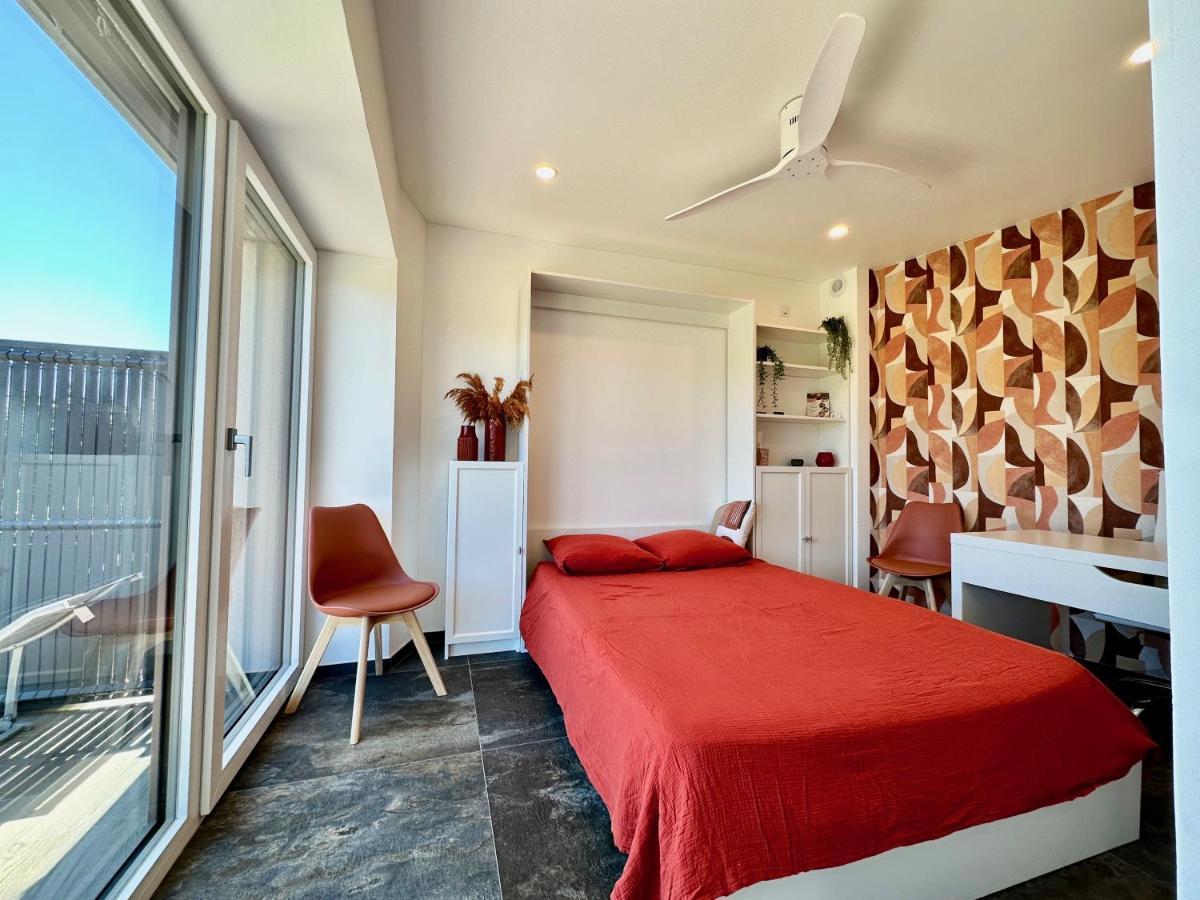 La Balma - 4 Appartements Avec Jardin En Maison Passive De Plain Pied A Frejus-Saint-Raphael Bagian luar foto